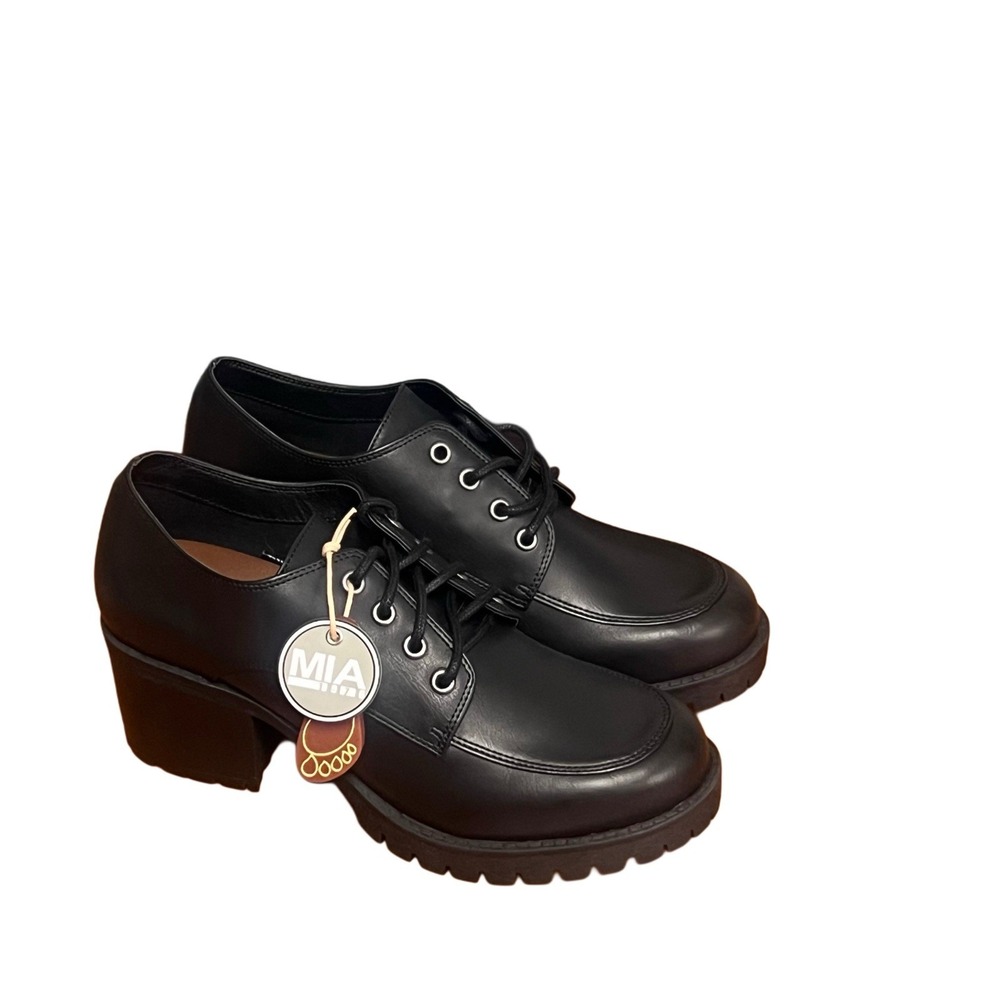 MIA Vicki Platform Black Chunky Heel Oxfords Sz 8.5 NIB